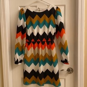 Zigzag print dress